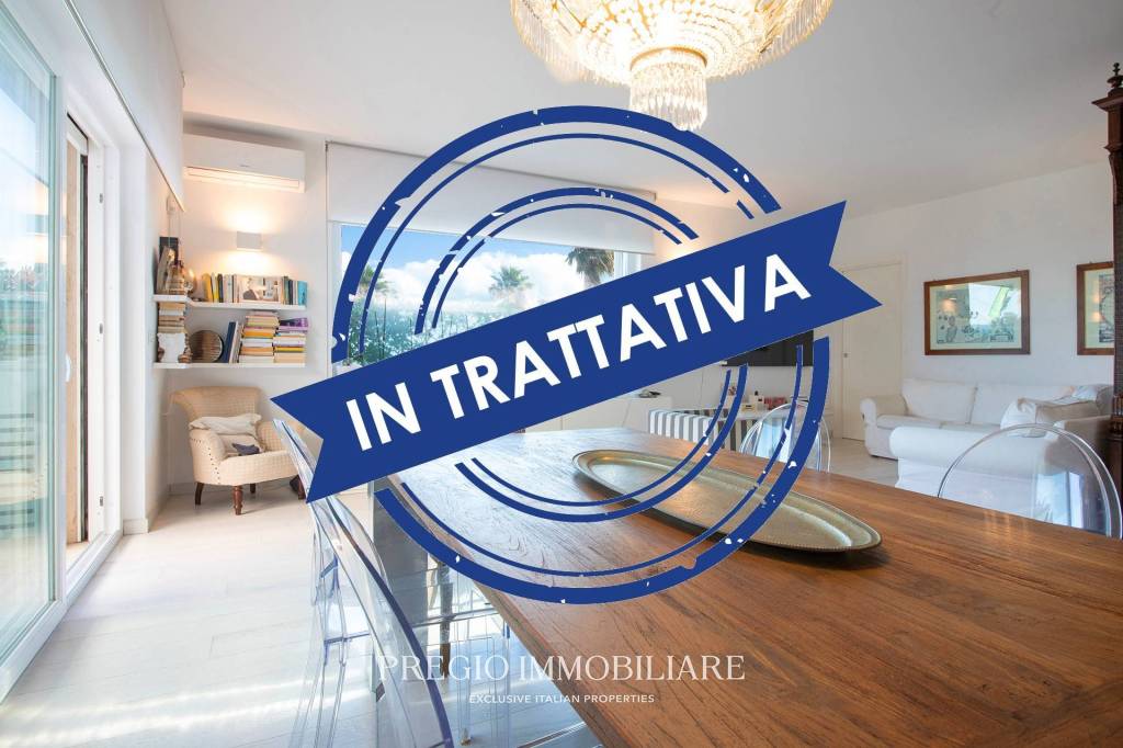 appartamento in vendita a Monopoli in zona Centro Storico