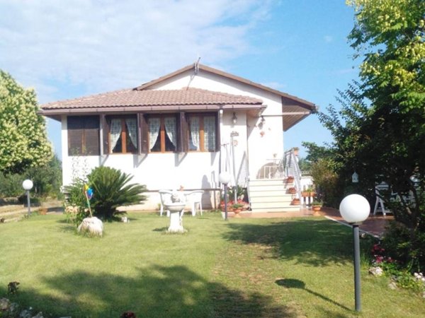 casa indipendente in vendita a Monopoli in zona San Bartolomeo