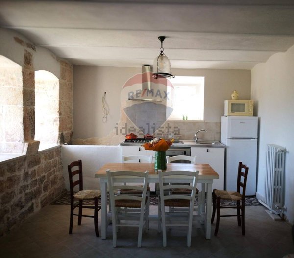 casa indipendente in vendita a Monopoli