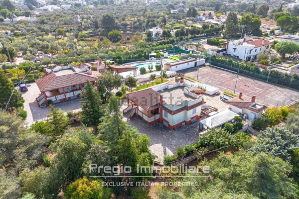 casa indipendente in vendita a Monopoli