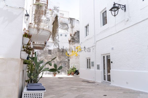appartamento in vendita a Monopoli in zona Centro Storico