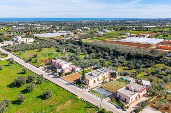 casa indipendente in vendita a Monopoli