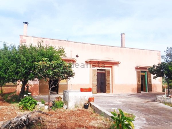 casa indipendente in vendita a Monopoli