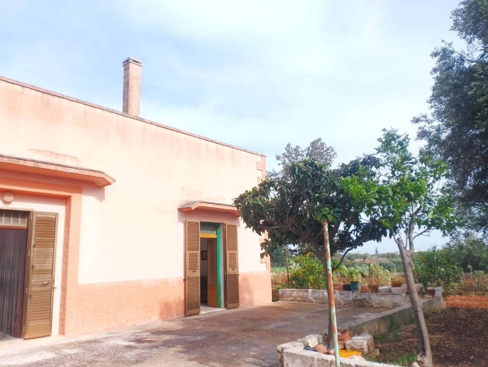 casa indipendente in vendita a Monopoli