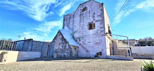 casa indipendente in vendita a Monopoli