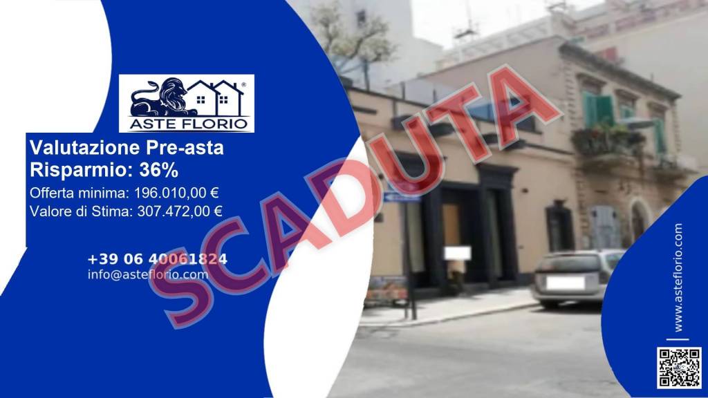 negozio in vendita a Monopoli in zona Centro Storico