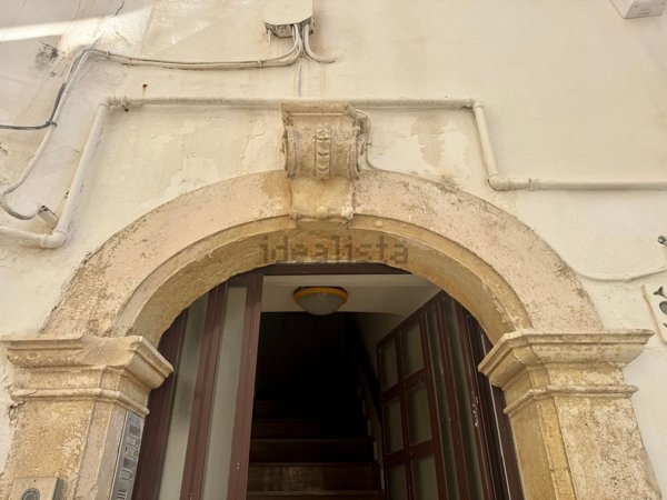 appartamento in vendita a Monopoli in zona Centro Storico