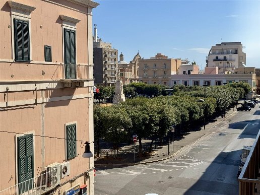 appartamento in vendita a Monopoli in zona Centro Storico