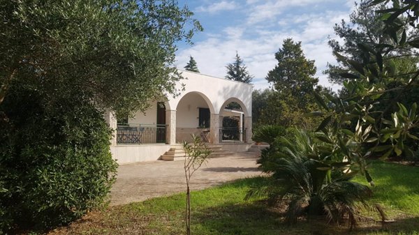 casa indipendente in vendita a Monopoli