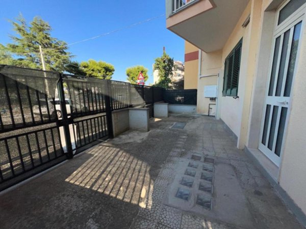casa indipendente in vendita a Monopoli