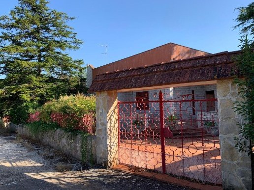 casa indipendente in vendita a Monopoli
