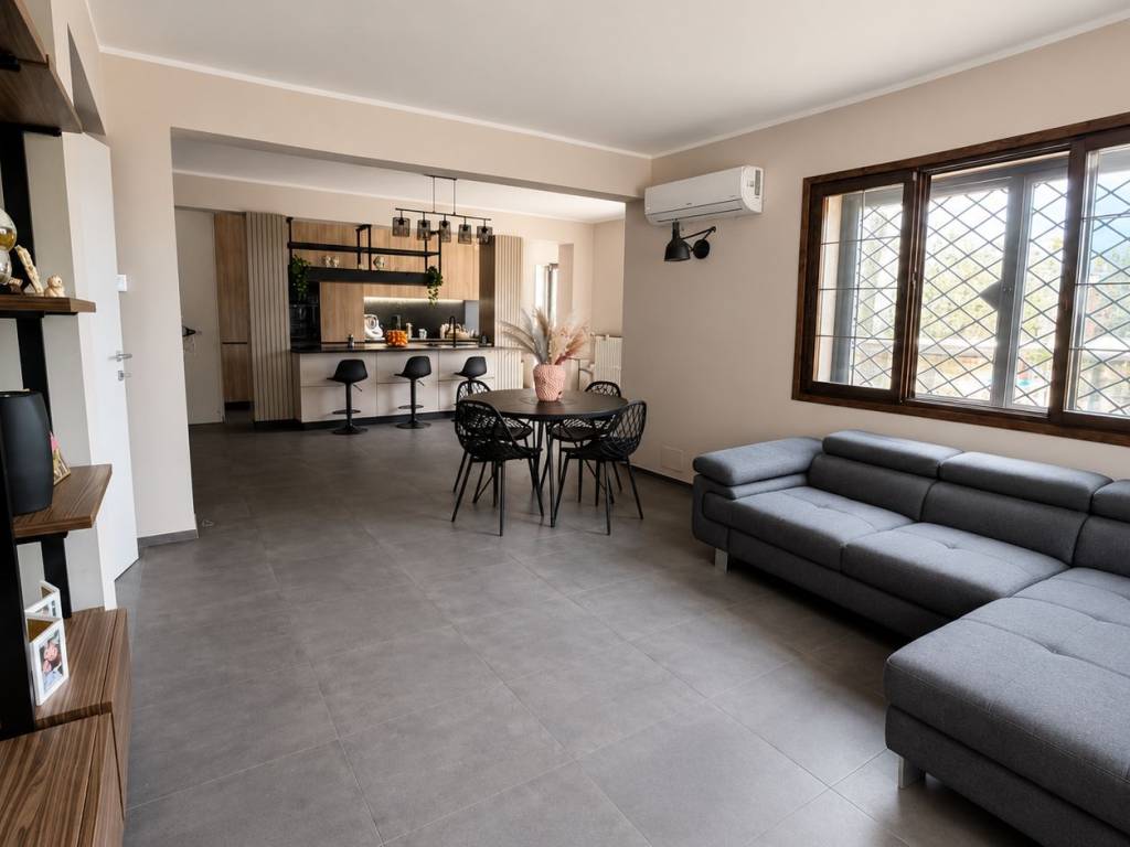 casa indipendente in vendita a Monopoli