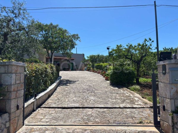 casa indipendente in vendita a Monopoli in zona Cristo delle Zolle