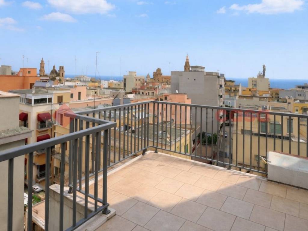 appartamento in vendita a Monopoli in zona Centro Storico