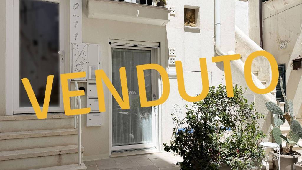 appartamento in vendita a Monopoli in zona Centro Storico