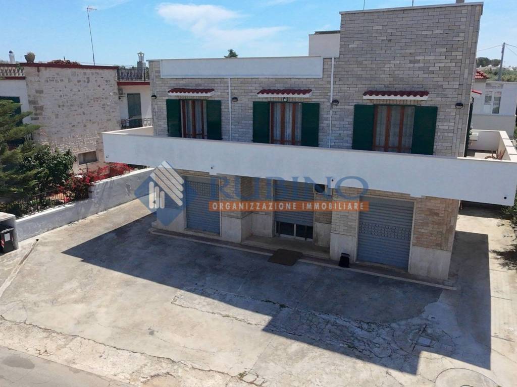 casa indipendente in vendita a Monopoli