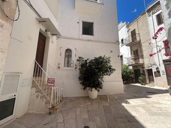 appartamento in vendita a Monopoli in zona Centro Storico