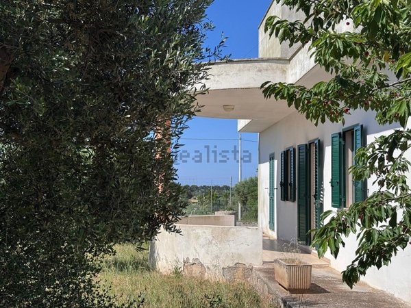 casa indipendente in vendita a Monopoli in zona Cristo delle Zolle