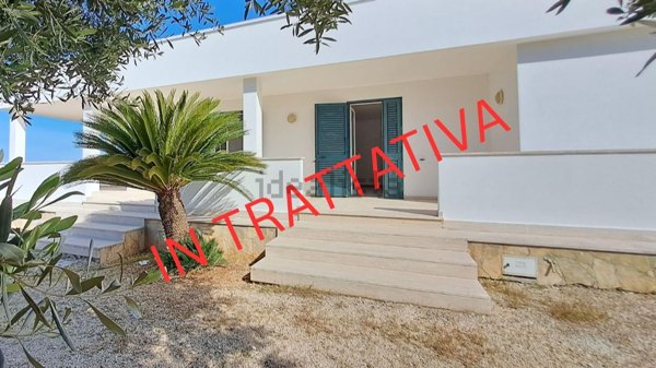 casa indipendente in vendita a Monopoli in zona San Vincenzo