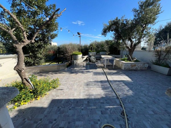 casa semindipendente in vendita a Monopoli in zona Cristo delle Zolle