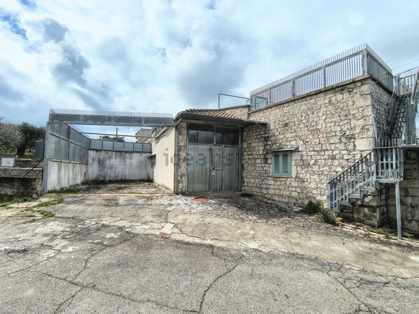 appartamento in vendita a Monopoli in zona Lamascrasciola