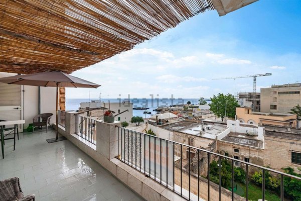 appartamento in vendita a Monopoli in zona Centro Storico