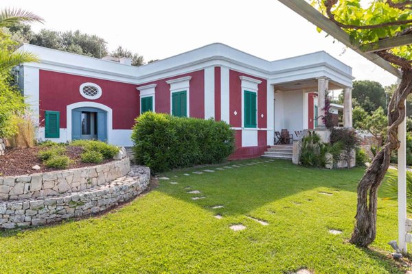 casa indipendente in vendita a Monopoli in zona Cristo Re