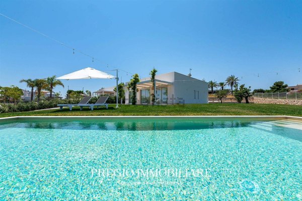 casa indipendente in vendita a Monopoli
