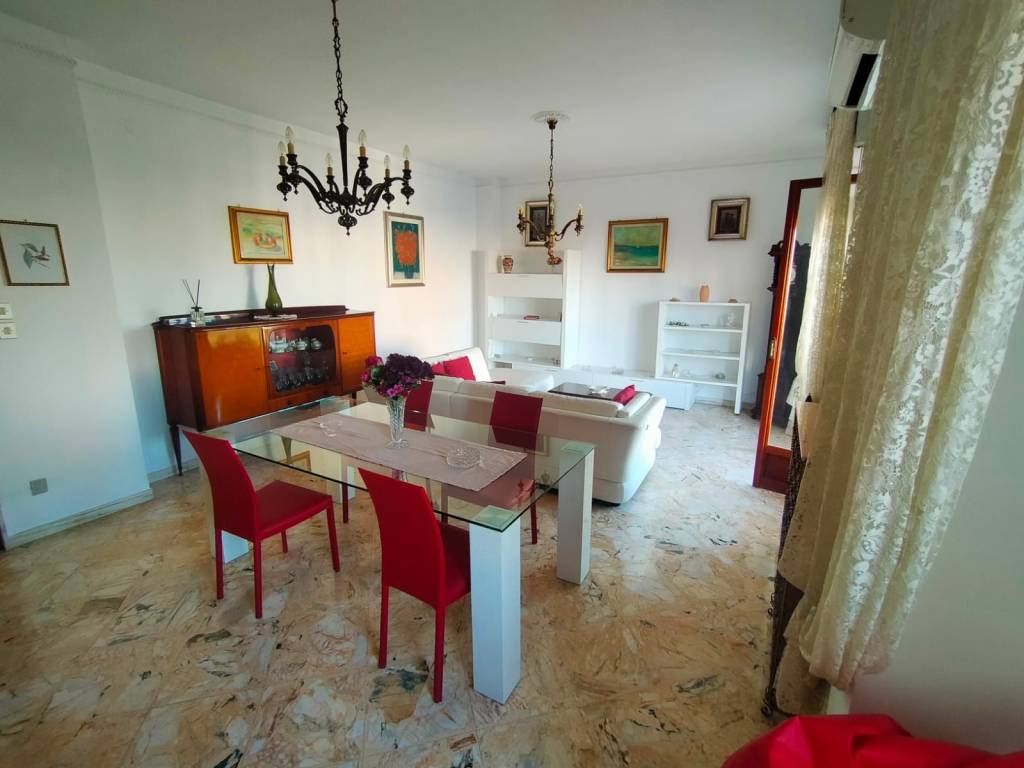 appartamento in vendita a Monopoli in zona Centro Storico