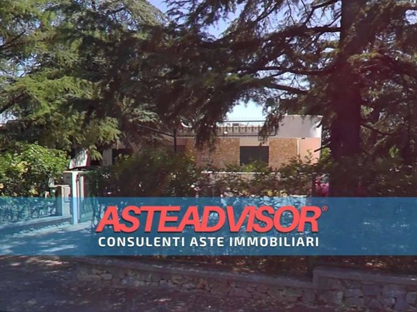casa indipendente in vendita a Monopoli in zona Lamascrasciola