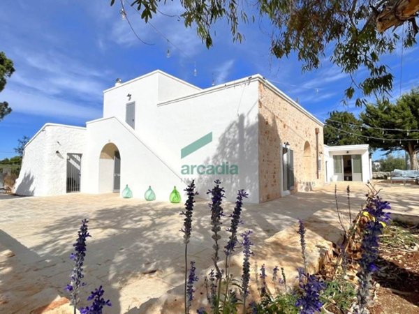 casa indipendente in vendita a Monopoli in zona Cristo delle Zolle