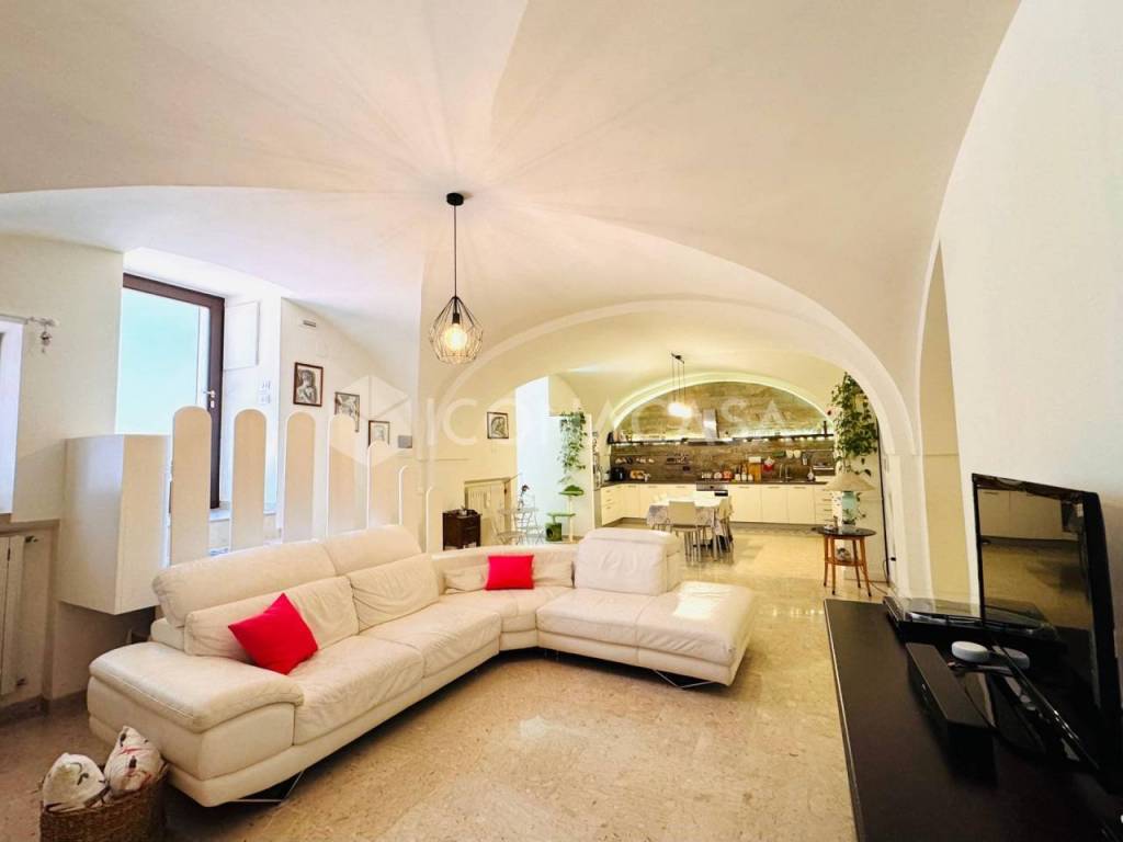 casa indipendente in vendita a Monopoli