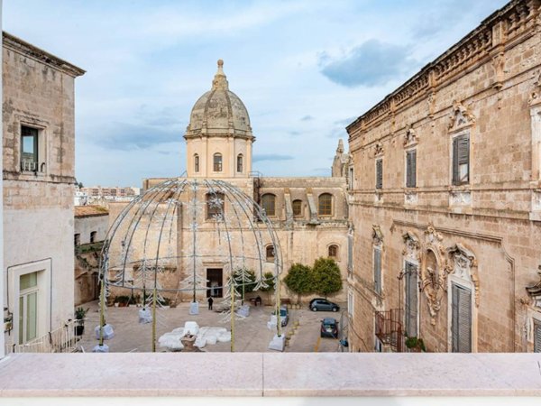 appartamento in vendita a Monopoli in zona Centro Storico