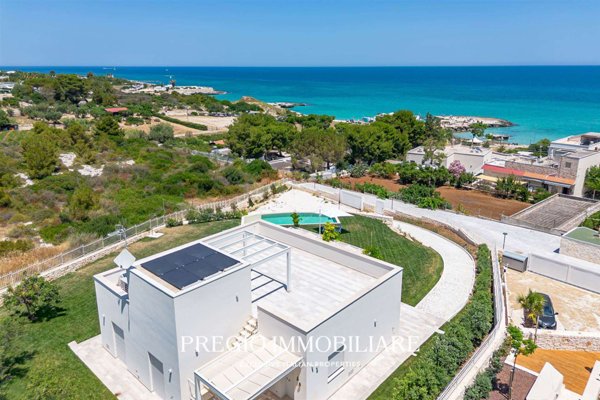 casa indipendente in vendita a Monopoli