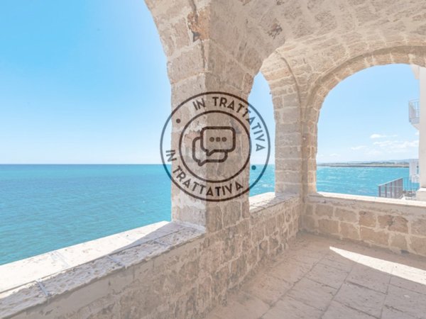 appartamento in vendita a Monopoli in zona Centro Storico