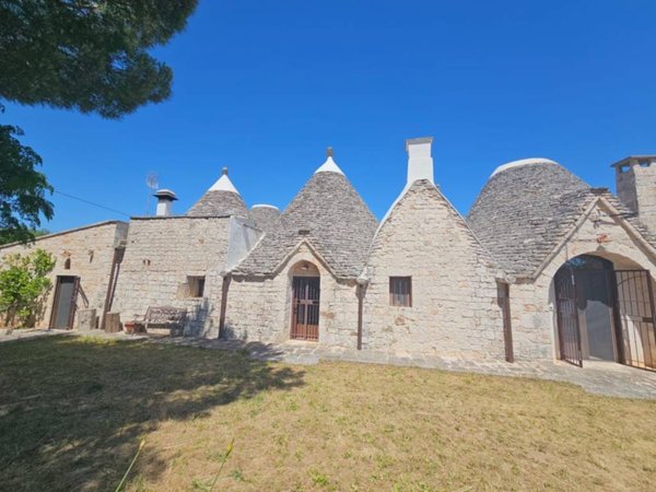 casa indipendente in vendita a Monopoli in zona Caramanna