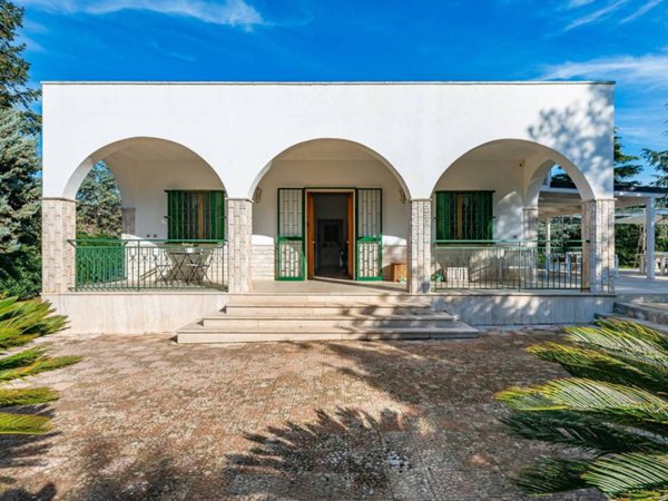 casa indipendente in vendita a Monopoli