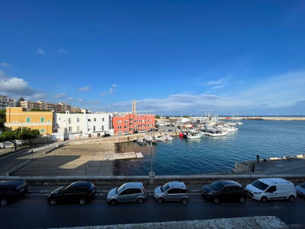 casa indipendente in vendita a Monopoli in zona Centro Storico