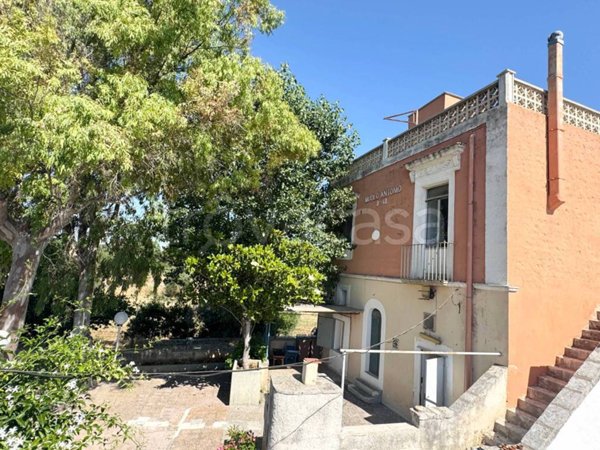casa indipendente in vendita a Monopoli in zona Cozzana