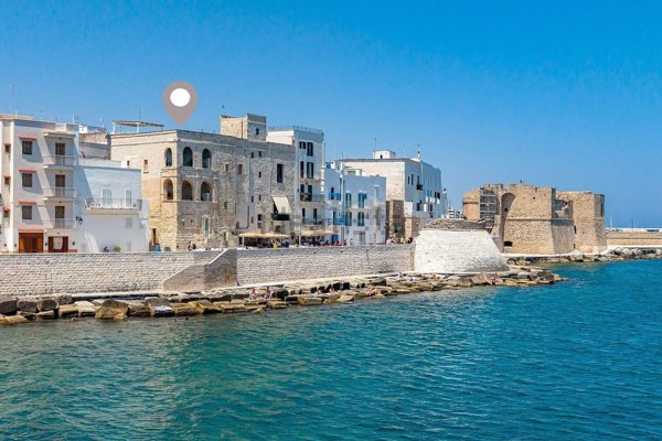 appartamento in vendita a Monopoli in zona Centro Storico