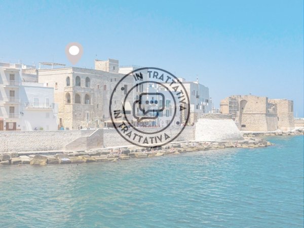 appartamento in vendita a Monopoli in zona Centro Storico
