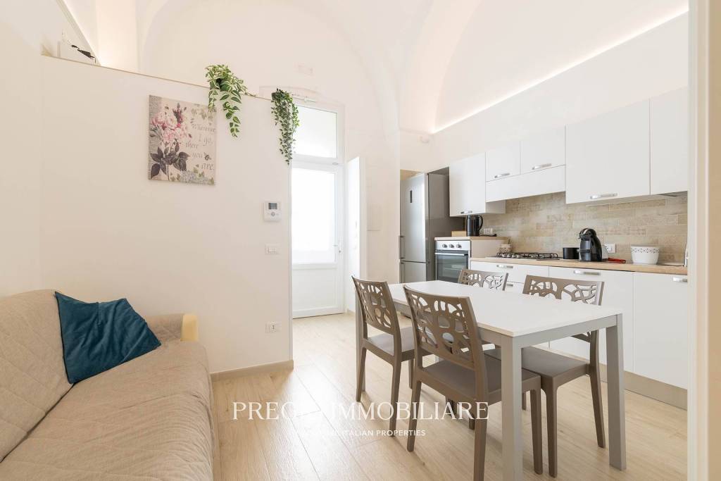 appartamento in vendita a Monopoli in zona Centro Storico