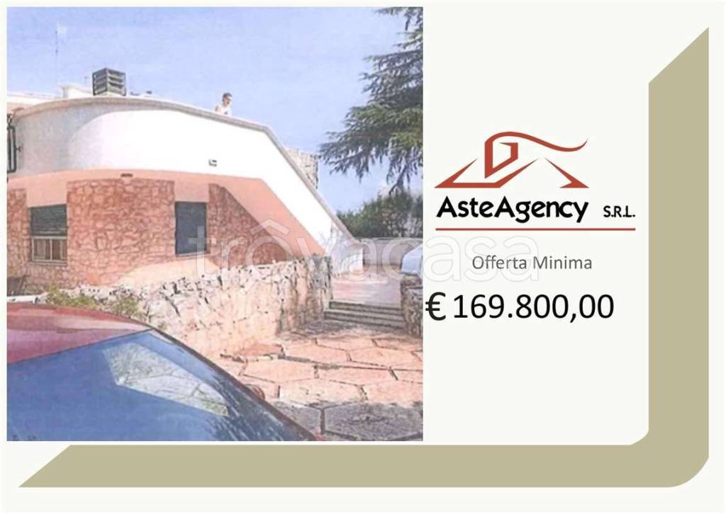 casa indipendente in vendita a Monopoli