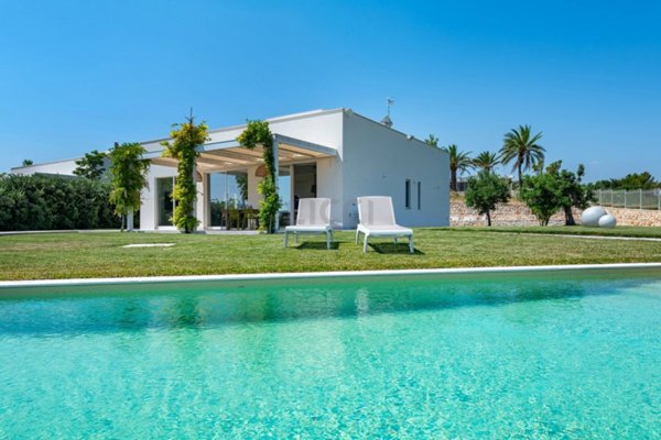 casa indipendente in vendita a Monopoli
