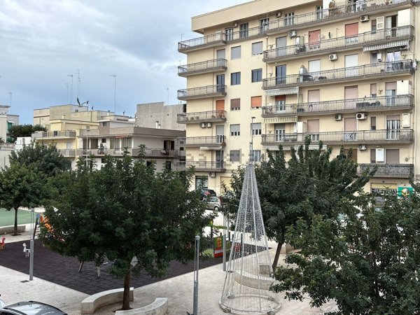 appartamento in vendita a Monopoli in zona Centro Storico