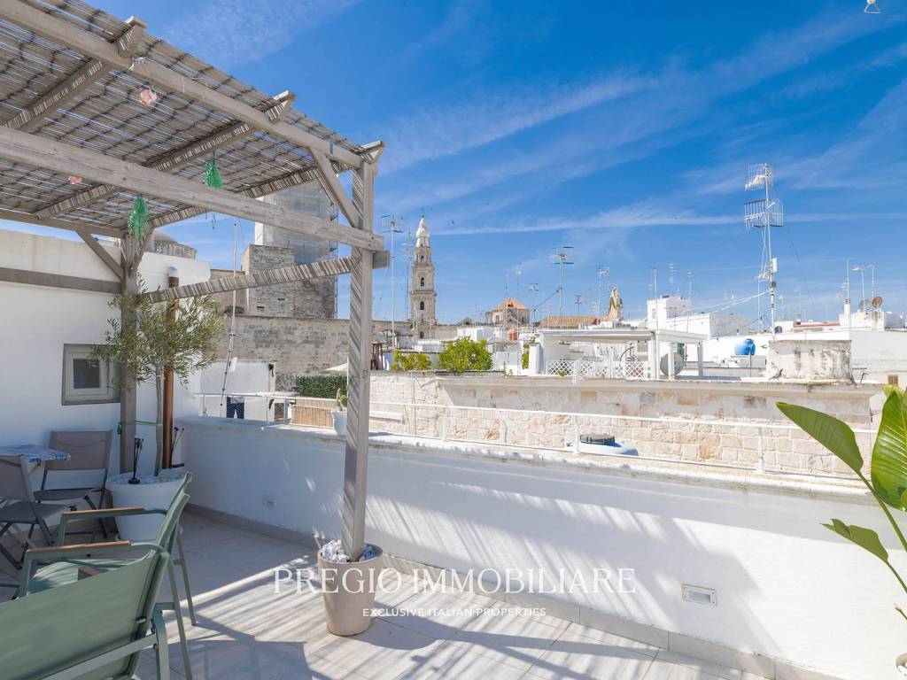 casa indipendente in vendita a Monopoli in zona Centro Storico
