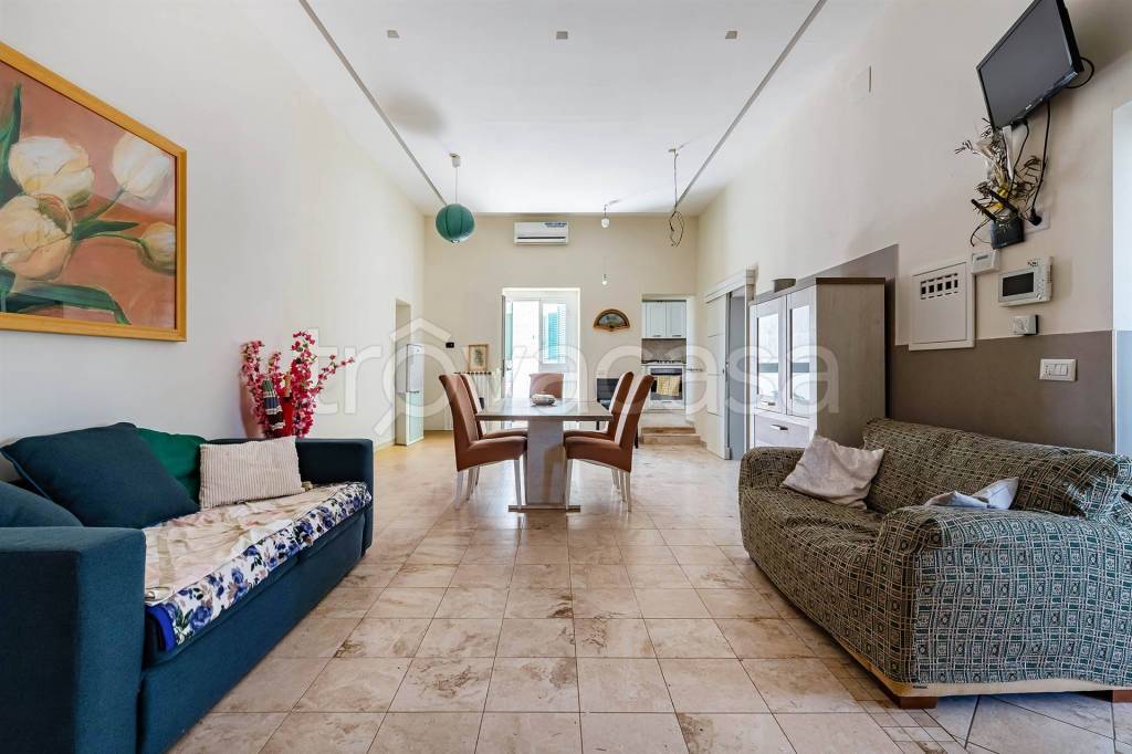 casa indipendente in vendita a Monopoli in zona Cristo delle Zolle