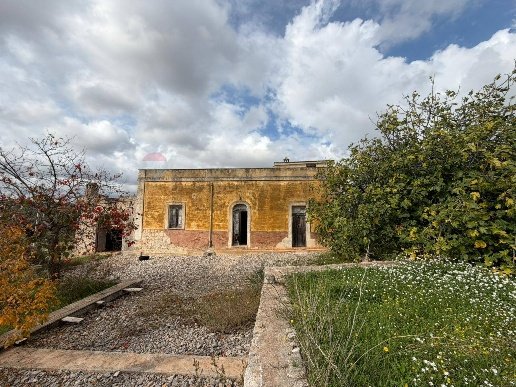 casa indipendente in vendita a Monopoli in zona Cristo delle Zolle