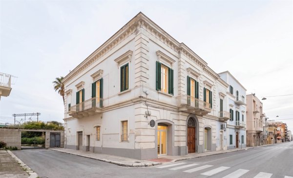 appartamento in vendita a Monopoli in zona Centro Storico