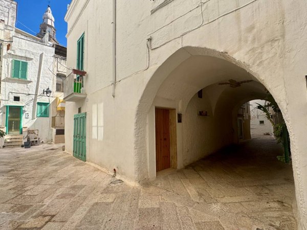casa indipendente in vendita a Monopoli in zona Centro Storico